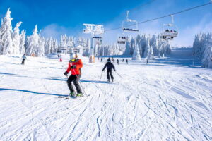 5 Fantastic Reasons to Take Up Skiing This Winter
