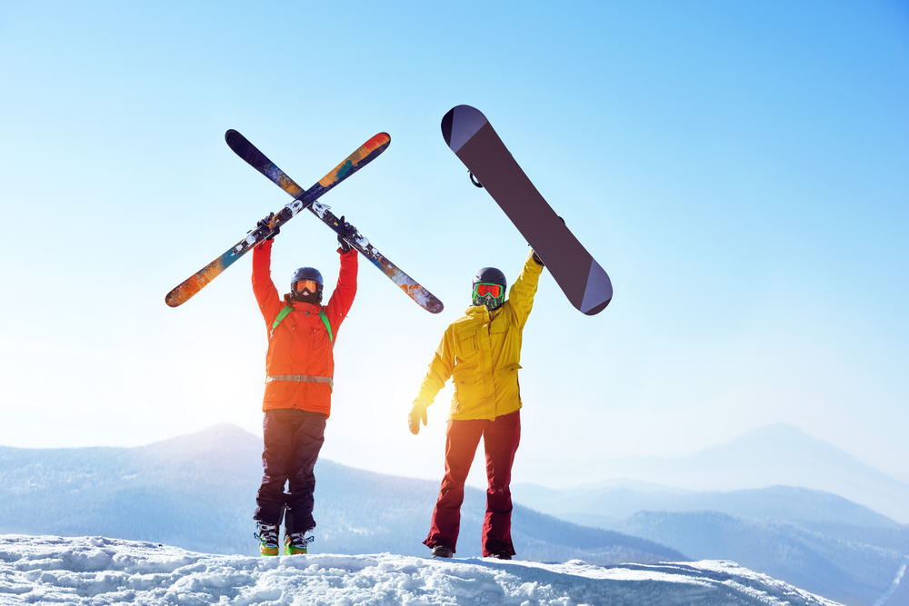 Skiing vs. Snowboarding: Which One Is Right for You
